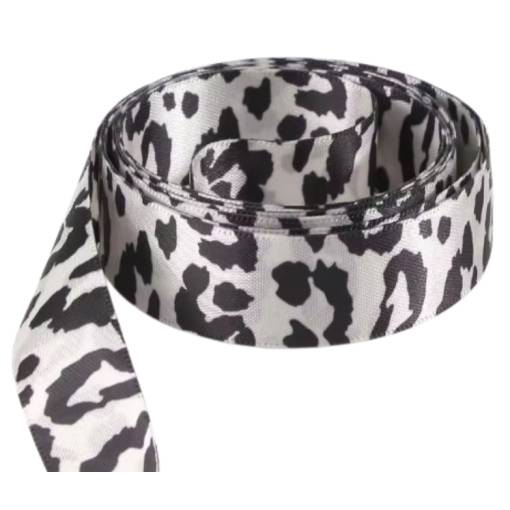 Foto - Saténové stuhové tkaničky s leopardím vzorem, jeden pár - Bílo černé, 120 cm